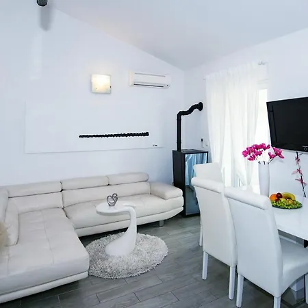 Apartments Mali Nono Salatic Exterior photo