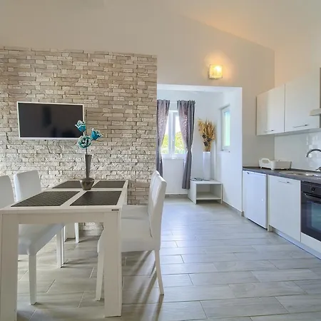 Apartments Mali Nono Salatic Exterior photo