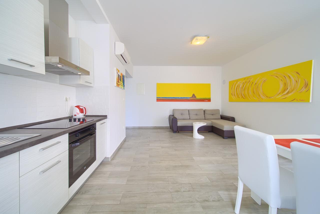 Apartma Mali Nono